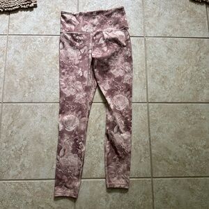 Athleta flowered leggings. EUC size small